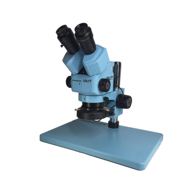 Microscópio trinocular 6560t